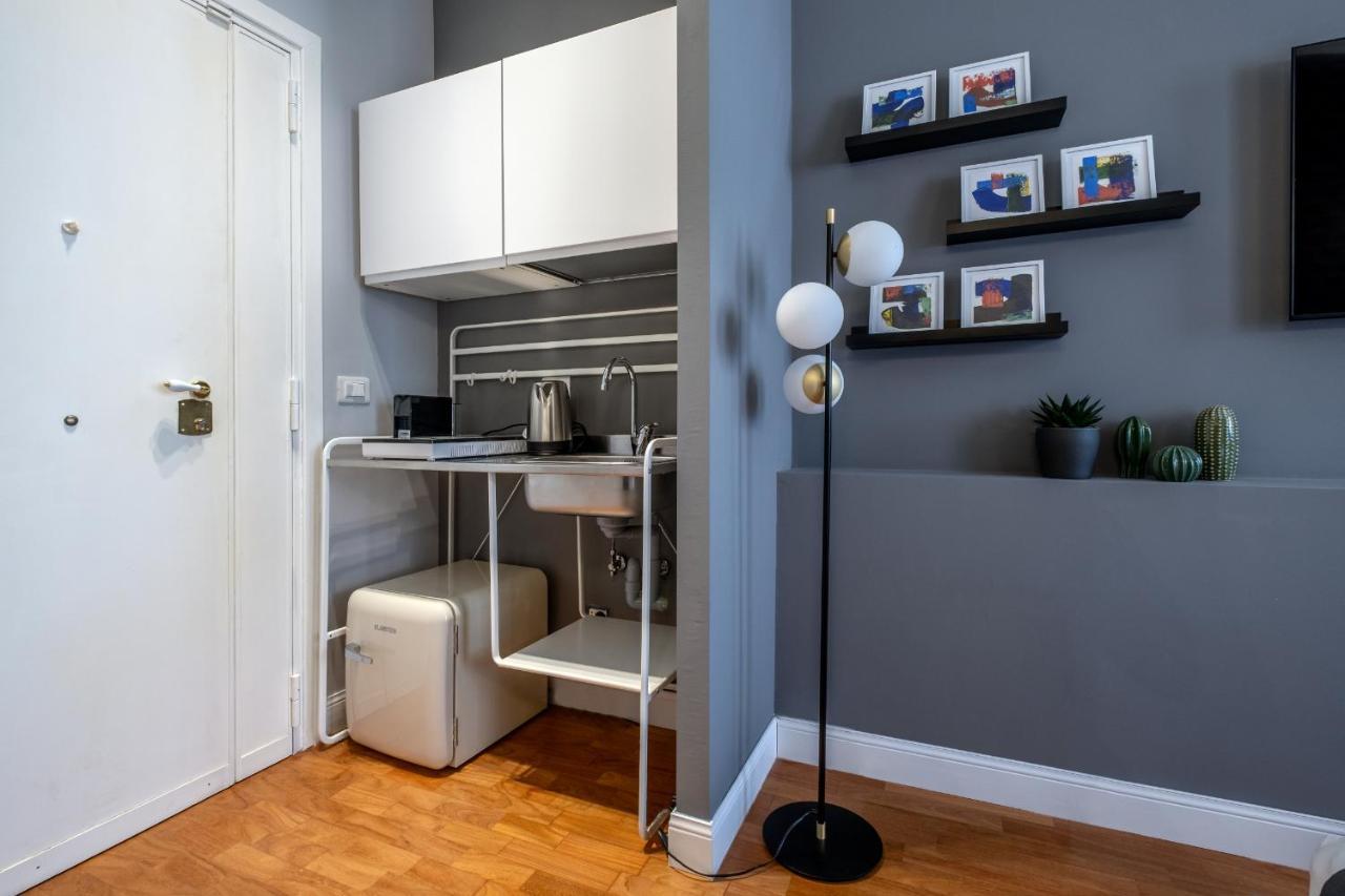 Sweet Life 2 Luxury And Design Apartment Bari Bagian luar foto